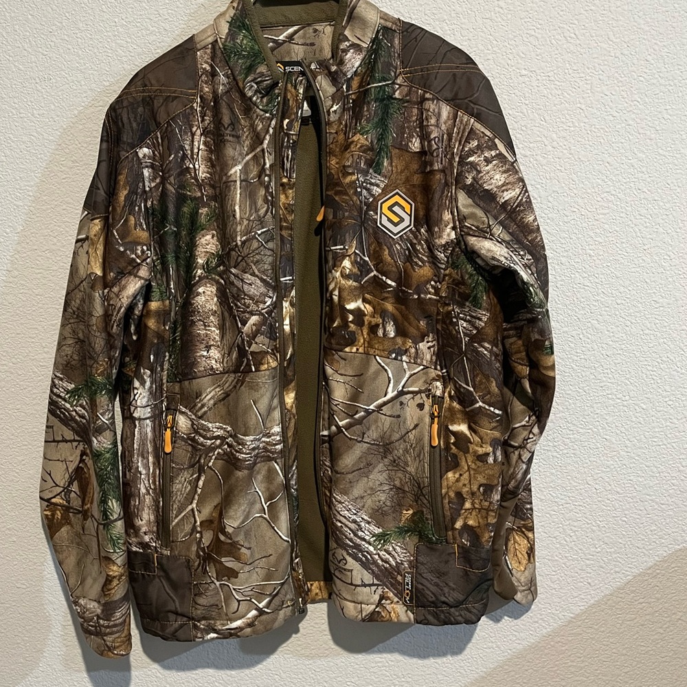 camo hunting jacket
